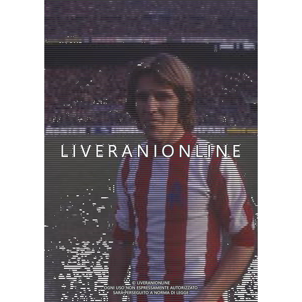 RETROSPETTIVA FRANCO CERILLI CALCIATORE NELLA FOTO FRANCO CERILLI RETROSPETTIVA FRANCO CERILLI CON LA MAGLIA DEL VICENZA CALCIO AG ALDO LIVERANI SAS