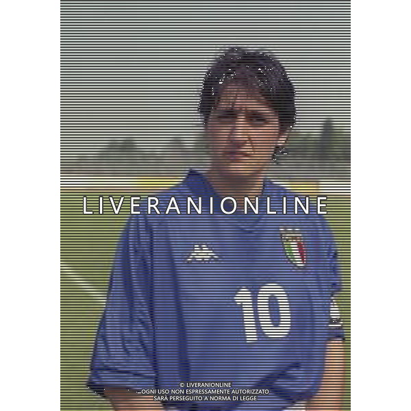 26-05-1999 LUGO DI RAVENNA PARTITA AMICHEVOLE ITALIA INGHILTERRA WOMEN NELLA FOTO CARTA ANTONELLA AG ALDO LIVERANI SAS