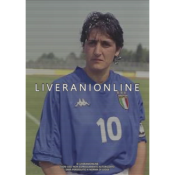26-05-1999 LUGO DI RAVENNA PARTITA AMICHEVOLE ITALIA INGHILTERRA WOMEN NELLA FOTO CARTA ANTONELLA AG ALDO LIVERANI SAS