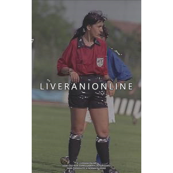 26-05-1999 LUGO DI RAVENNA PARTITA AMICHEVOLE ITALIA INGHILTERRA WOMEN NELLA FOTO ARBITRO CALAMOSCA TIZIANA AG ALDO LIVERANI SAS