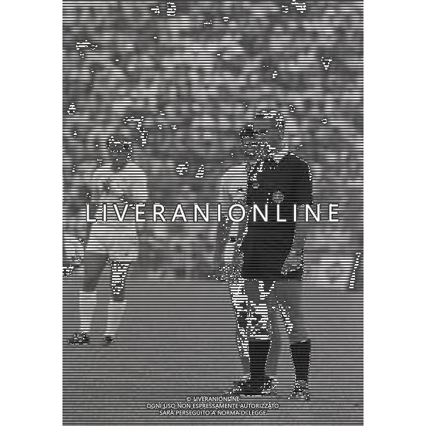 12-06-1988 PARMA CAMPIONATO DI CALCIO SERIE B PARMA LAZIO 1-1 NELLA FOTO ARBITRO ROMEO PAPARESTA AG ALDO LIVERANI SAS