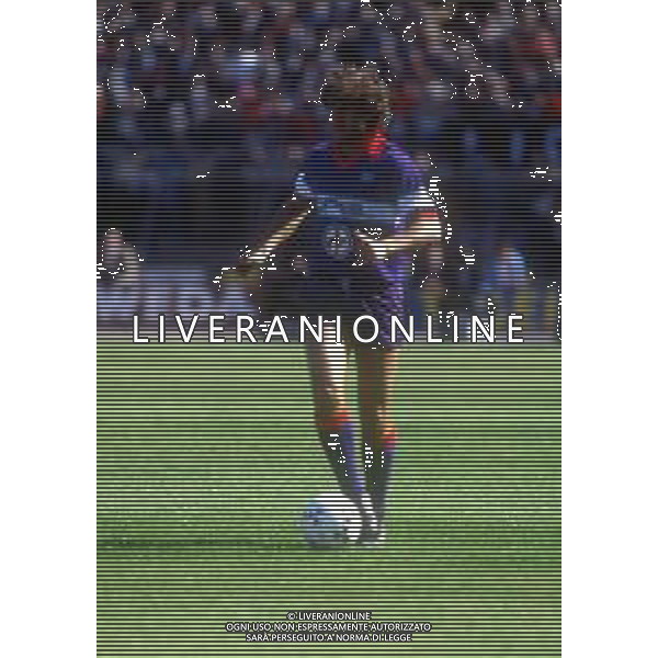 RETROSPETTIVA IACHINI PASQUALE CALCIATORE NELLA FOTO IACHINI PASQUALE CON LA MAGLIA DELLA FIORENTINA CALCIO AG ALDO LIVERANI SAS