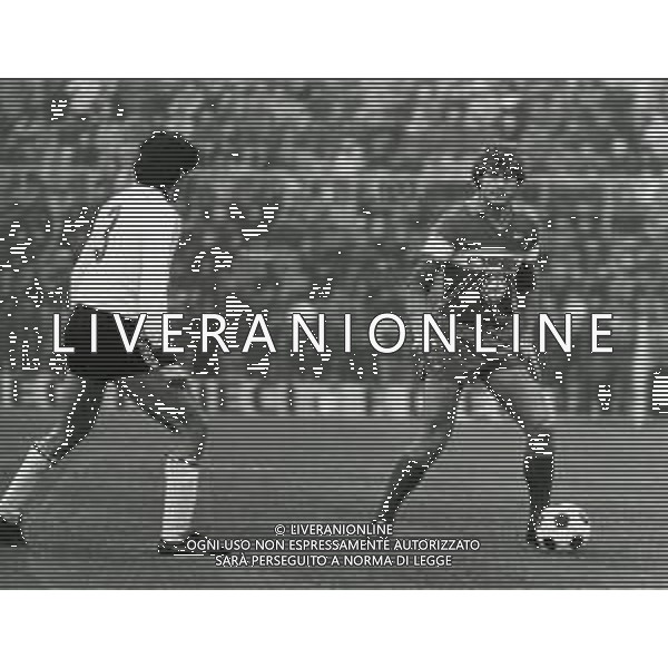 RETROSPETTIVA IACHINI PASQUALE CALCIATORE NELLA FOTO IACHINI PASQUALE CON LA MAGLIA DELLA FIORENTINA CALCIO AG ALDO LIVERANI SAS