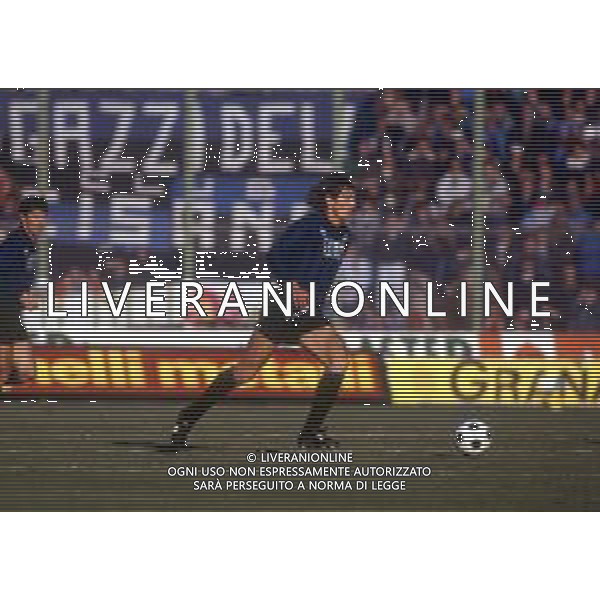 RETROSPETTIVA VERTOVA CLAUDIO CALCIATORE NELLA FOTO CLAUDIO VERTOVA CON LA MAGLIA DELL\'ATALANTA CALCIO AG ALDO LIVERANI SAS