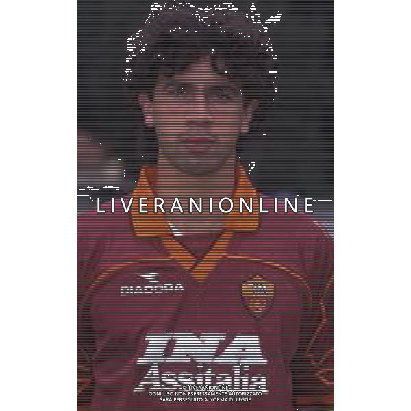 RETROSPETTIVA DAMIANO TOMMASI CALCIATORE NELLA FOTO DAMIANO TOMMASI CON LA MAGLIA DELLA ROMA CALCIO AG ALDO LIVERANI SAS 