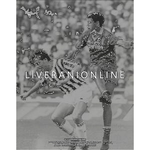 RETROSPETTIVA TONINHO CEREZO CALCIATORE NELLA FOTO TONINHO CEREZO AG ALDO LIVERANI SAS