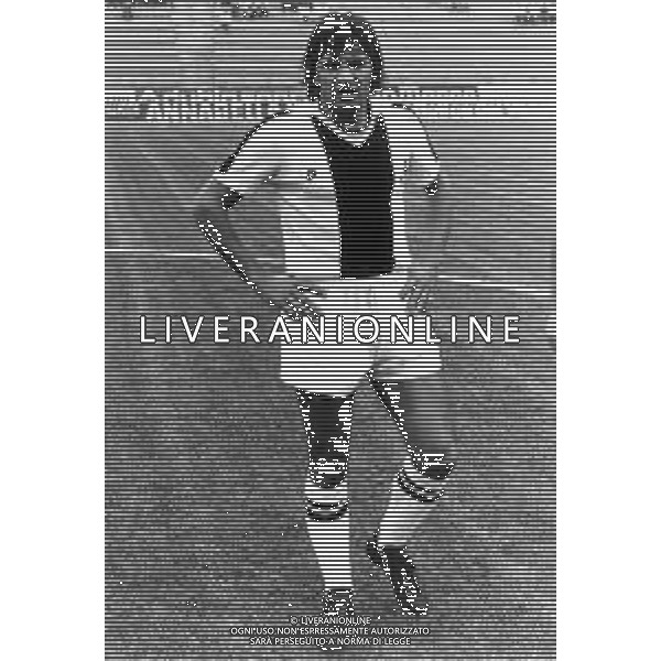 RETROSPETTIVA LIVIO PIN CALCIATORE NELLA FOTO LIVIO PIN CON LA MAGLIA DELL\'UDINESE CALCIO AG ALDO LIVERANI SAS
