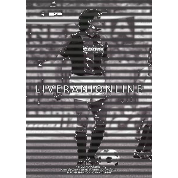 RETROSPETTIVA LIVIO PIN CALCIATORE NELLA FOTO LIVIO PIN CON LA MAGLIA DEL BOLOGNA CALCIO AG ALDO LIVERANI SAS