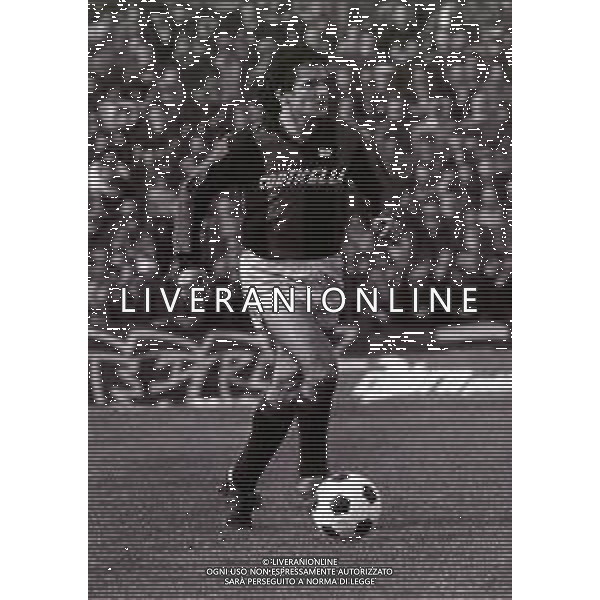 RETROSPETTIVA LIVIO PIN CALCIATORE NELLA FOTO LIVIO PIN CON LA MAGLIA DEL BOLOGNA CALCIO AG ALDO LIVERANI SAS