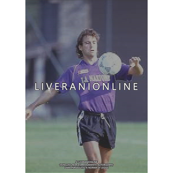 RETROSPETTIVA CELESTE PIN CALCIATORE NELLA FOTO CELESTE PIN CON LA MAGLIA DELLA FIORENTINA CALCIO AG ALDO LIVERANI SAS