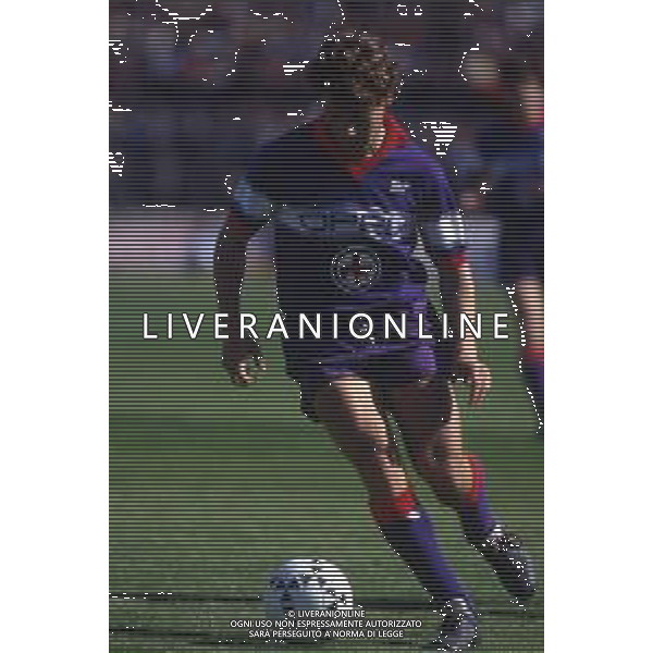 RETROSPETTIVA CELESTE PIN CALCIATORE NELLA FOTO CELESTE PIN CON LA MAGLIA DELLA FIORENTINA CALCIO AG ALDO LIVERANI SAS