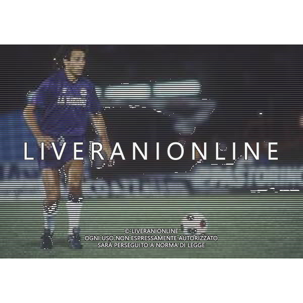 RETROSPETTIVA CELESTE PIN CALCIATORE NELLA FOTO CELESTE PIN CON LA MAGLIA DELLA FIORENTINA CALCIO AG ALDO LIVERANI SAS