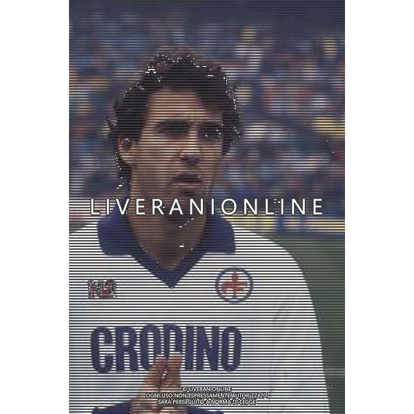 RETROSPETTIVA CELESTE PIN CALCIATORE NELLA FOTO CELESTE PIN CON LA MAGLIA DELLA FIORENTINA CALCIO AG ALDO LIVERANI SAS