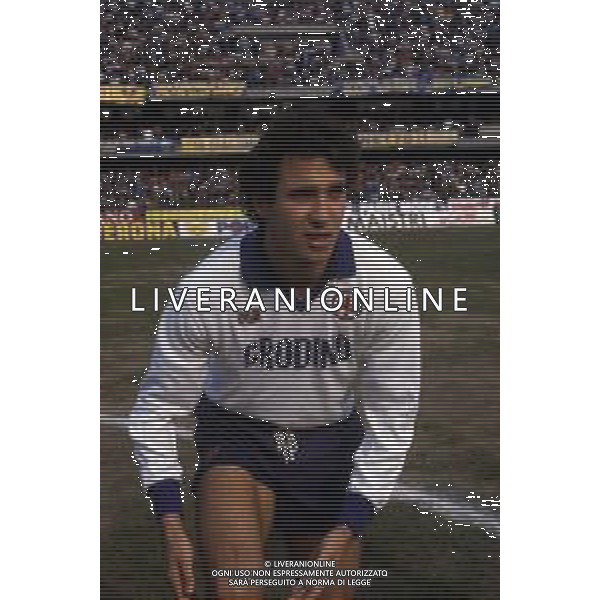 RETROSPETTIVA CELESTE PIN CALCIATORE NELLA FOTO CELESTE PIN CON LA MAGLIA DELLA FIORENTINA CALCIO AG ALDO LIVERANI SAS