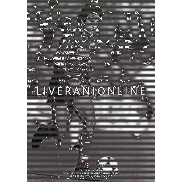 RETROSPETTIVA CELESTE PIN CALCIATORE NELLA FOTO CELESTE PIN CON LA MAGLIA DELLA FIORENTINA CALCIO AG ALDO LIVERANI SAS