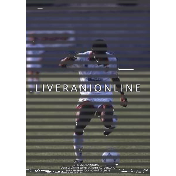 RETROSPETTIVA DELY VALDES CALCIATORE NELLA FOTO DELY VALDES AG ALDO LIVERANI SAS