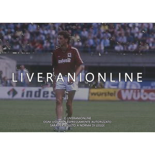 RETROSPETTIVA EDU MARANGON CALCIATORE NELLA FOTO EDU MARANGON CON LA MAGLIA DEL TORINO CALCIO AG ALDO LIVERANI SAS