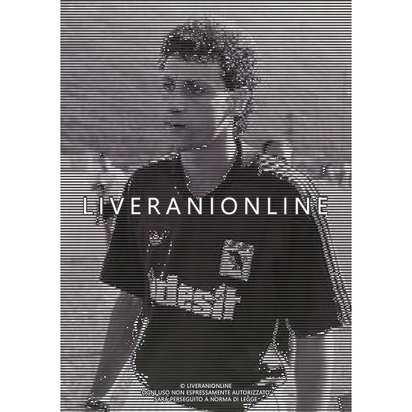 RETROSPETTIVA EDU MARANGON CALCIATORE NELLA FOTO EDU MARANGON CON LA MAGLIA DEL TORINO CALCIO AG ALDO LIVERANI SAS