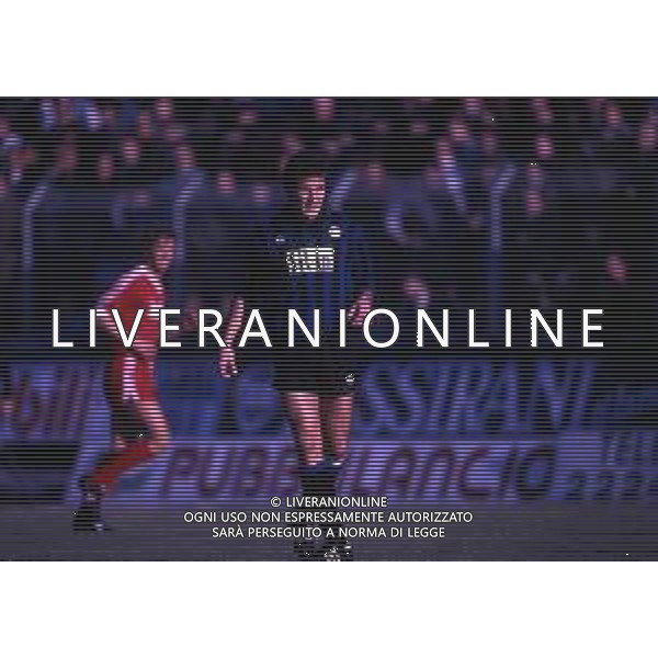 RETROSPETTIVA TIZIANO DE PATRE CALCIATORE NELLA FOTO TIZIANO DE PATRE CON LA MAGLIA DELL\'ATALANTA CALCIO AG ALDO LIVERANI SAS