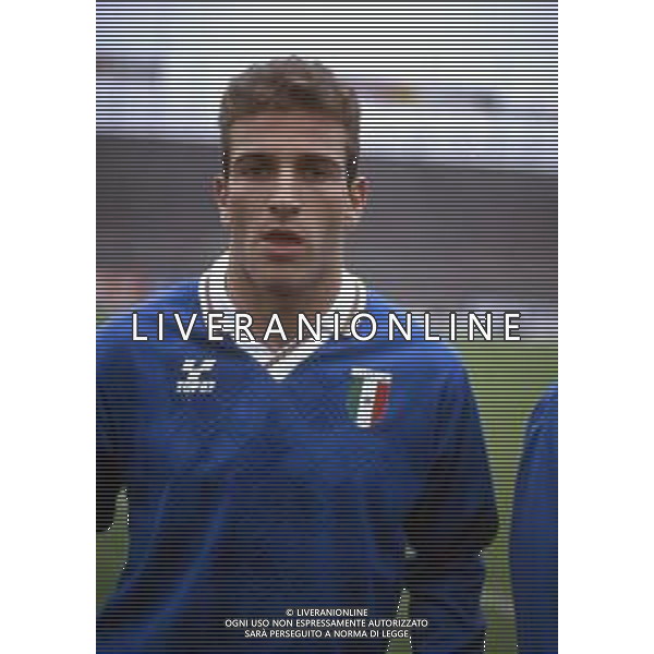 RETROSPETTIVA TIZIANO DE PATRE CALCIATORE NELLA FOTO TIZIANO DE PATRE CON LA NAZIONALE ITALIANA MILITARE AG ALDO LIVERANI SAS