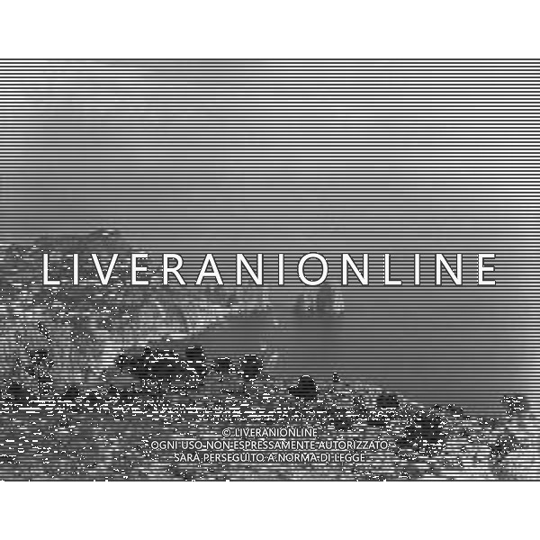 RETROSPETTIVA 1950 - VEDUTE DELLA CITTA\' DI NAPOLI Nella foto veduta dei faraglioni di Capri ©Archivio Giovanni Liverani / AGENZIA ALDO LIVERANI SAS