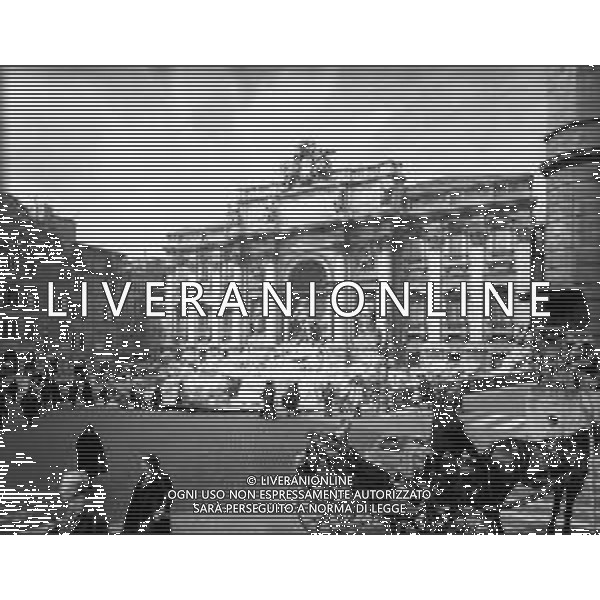 RETROSPETTIVA 1950 - VEDUTE DELLA CITTA\' DI ROMA Nella foto La Fontana di Trevi, costruita sulla facciata di Palazzo Poli da Nicola Salvi ©Archivio Giovanni Liverani / AGENZIA ALDO LIVERANI SAS