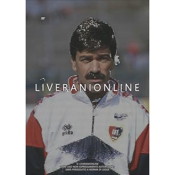 RETROSPETTIVA JOSE\' HERRERA ASSISTENTE TECNICO NELLA FOTO JOSE\' HERRERA ASSISTENTE TECNICO CAGLIARI CALCIO AG ALDO LIVERANI SAS