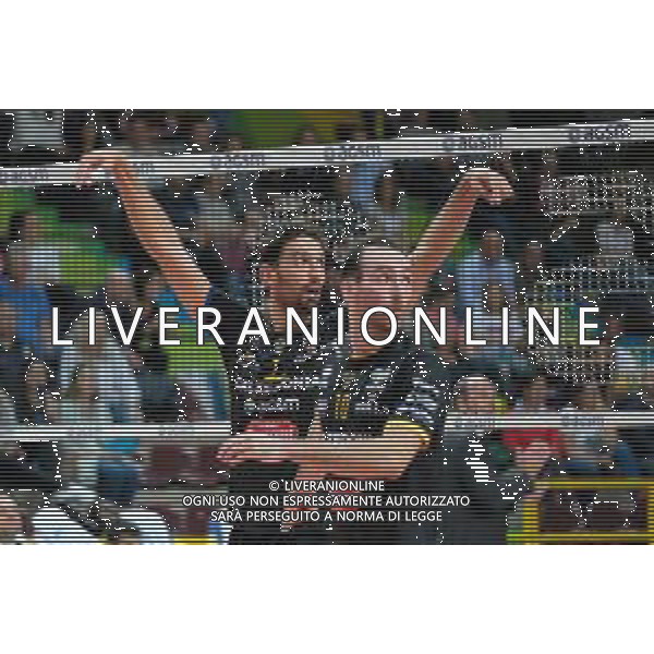 Volleyball Italian Serie A Men Superleague Championship 2019/2020 AGSM Forum‚Äã, Verona, Italy, 01 Jan 2020 Italian Volleyball Superlega Serie A season 2019/20 Photo showing: Emanuele Birarelli (7) Calzedonia Verona - Jennings Franciskovic (10) Calzedonia Verona©Roberto Tommasini - Alessio Marini / AGENZIA ALDO LIVERANI SAS