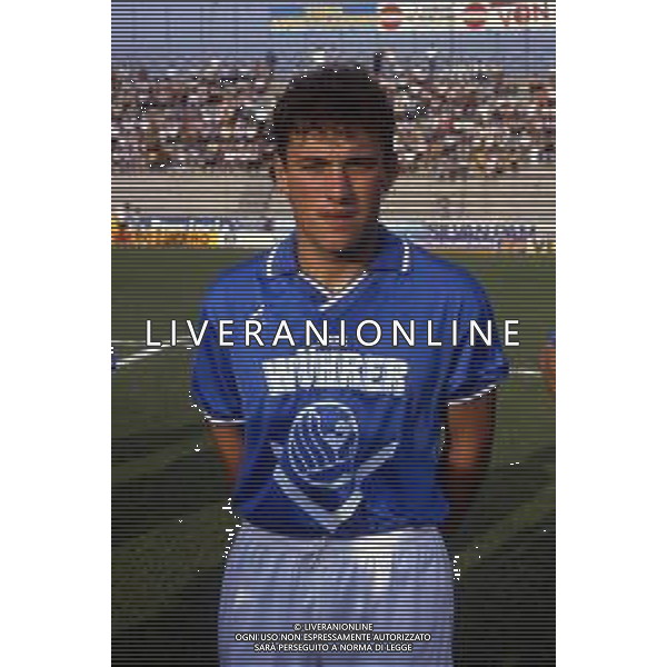 RETROSPETTIVA GIANPIERO PIOVANI CALCIATORE NELLA FOTO GIANPIERO PIOVANI CON LA MAGLIA DEL BRESCIA CALCIO AG ALDO LIVERANI SAS