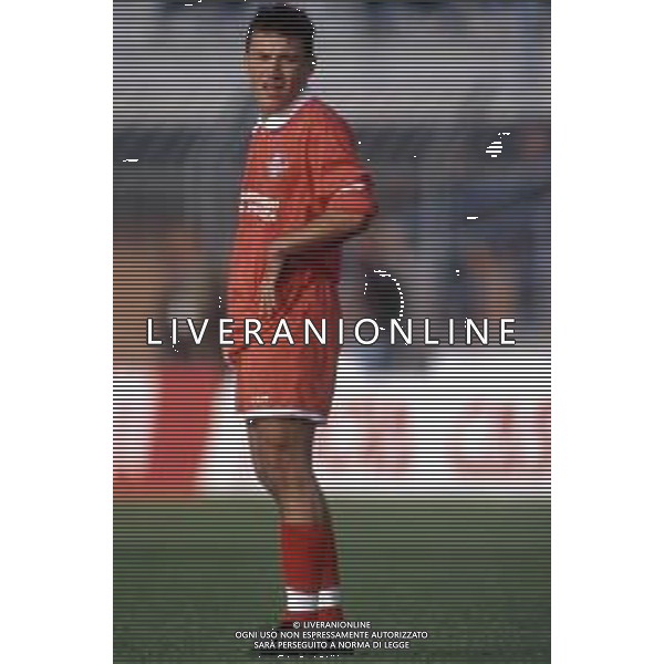 RETROSPETTIVA GIANPIERO PIOVANI CALCIATORE NELLA FOTO GIANPIERO PIOVANI CON LA MAGLIA DEL PIACENZA CALCIO NELL\'ANNO 1994 AG ALDO LIVERANI SAS