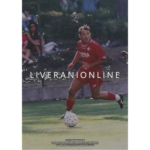 RETROSPETTIVA GIANPIERO PIOVANI CALCIATORE NELLA FOTO GIANPIERO PIOVANI CON LA MAGLIA DEL PIACENZA CALCIO NELL\'ANNO 1999 AG ALDO LIVERANI SAS