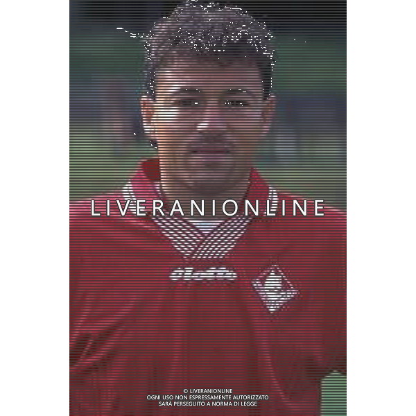 RETROSPETTIVA GIANPIERO PIOVANI CALCIATORE NELLA FOTO GIANPIERO PIOVANI CON LA MAGLIA DEL PIACENZA CALCIO AG ALDO LIVERANI SAS