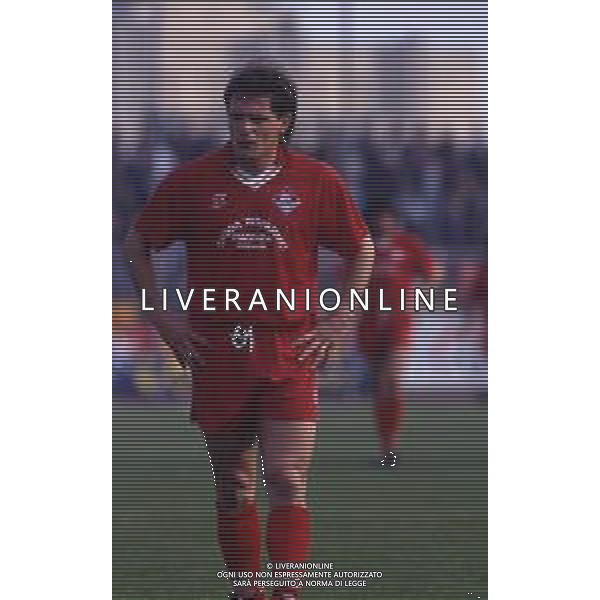 RETROSPETTIVA ANTONIO DE VITIS CALCIATORE NELLA FOTO ANTONIO DE VITIS CON LA MAGLIA DEL PIACENZA CALCIO AG ALDO LIVERANI SAS