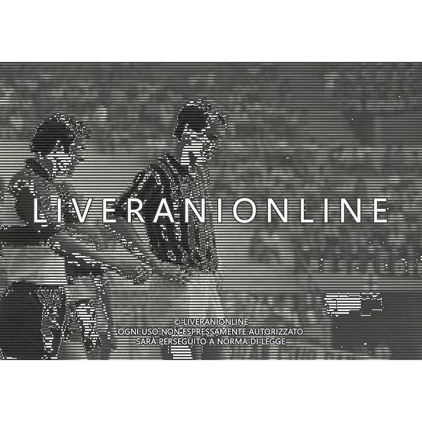 12-09-1982 MILANO CAMPIONATO DI CALCIO SERIE B MILAN SAMBENEDETTESE 2-2 NELLA FOTO JOE JORDAN AG ALDO LIVERANI SAS