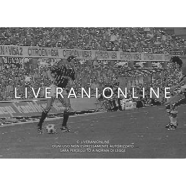 12-09-1982 MILANO CAMPIONATO DI CALCIO SERIE B MILAN SAMBENEDETTESE 2-2 NELLA FOTO JOE JORDAN AG ALDO LIVERANI SAS