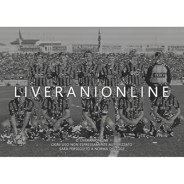 04-11-1984 PISA-CAMPIONATO DI CALCIO SERIE B PISA CAGLIARI 1-0 NELLA FOTO FORMAZIONE PISA CALCIO 1984-1985 AG ALDO LIVERANI SAS