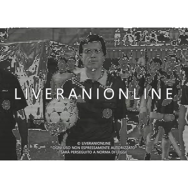 03-09-1986 MILANO COPPA ITALIA MILAN PARMA 0-1 NELLA FOTO ARBITRO LUCI LUCIANO AG ALDO LIVERANI SAS