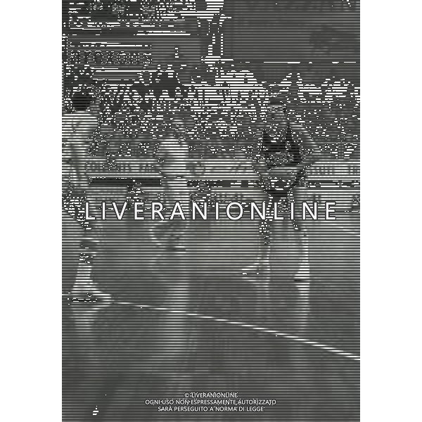 05-01-1986 CANTU\' CAMPIONATO DI BASKET SERIE A AREXONS CANTU\'-MOBILGIRGI CASERTA NELLA FOTO ESPOSITO AG ALDO LIVERANI SAS