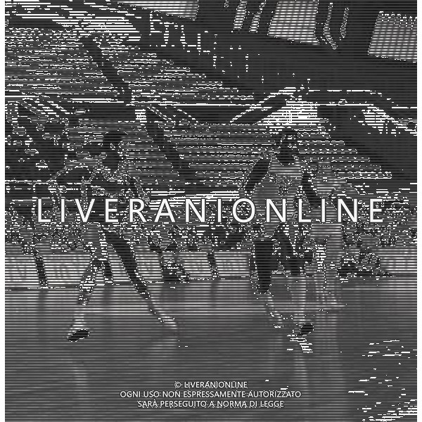 19-02-1984 MILANO CAMPIONATO DI BASKET SERIE A 1 SIMAC MILANO LATINI FORLI NELLA FOTO EARL CURETON AG ALDO LIVERANI SAS