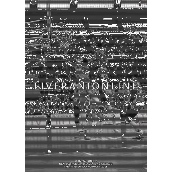 19-02-1984 MILANO CAMPIONATO DI BASKET SERIE A 1 SIMAC MILANO LATINI FORLI NELLA FOTO DINO MENEGHIN AG ALDO LIVERANI SAS