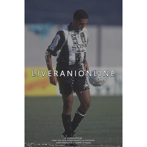 RETROSPETTIVA NICOLA AMORUSO CALCIATORE NELLA FOTO NICOLA AMORUSO CON LA MAGLIA DELLA JUVENTUS NELL\'ANNO 1997-1998 AG ALDO LIVERANI SAS