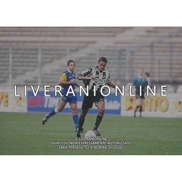 RETROSPETTIVA NICOLA AMORUSO CALCIATORE NELLA FOTO NICOLA AMORUSO CON LA MAGLIA DELLA JUVENTUS NELL\'ANNO 1997-1998 AG ALDO LIVERANI SAS