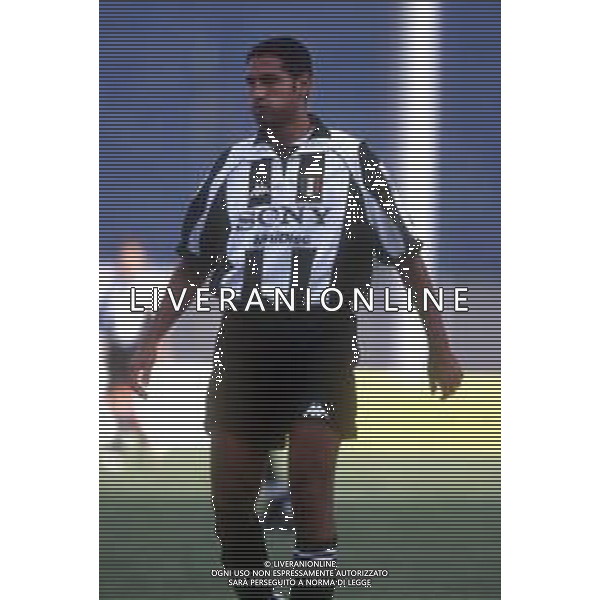 RETROSPETTIVA NICOLA AMORUSO CALCIATORE NELLA FOTO NICOLA AMORUSO CON LA MAGLIA DELLA JUVENTUS AG ALDO LIVERANI SAS