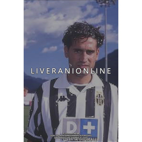 RETROSPETTIVA NICOLA AMORUSO CALCIATORE NELLA FOTO NICOLA AMORUSO CON LA MAGLIA DELLA JUVENTUS AG ALDO LIVERANI SAS