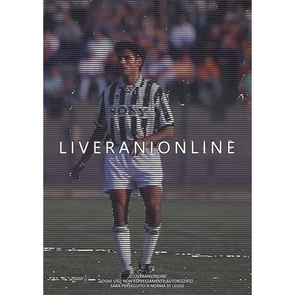 RETROSPETTIVA NICOLA AMORUSO CALCIATORE NELLA FOTO NICOLA AMORUSO CON LA MAGLIA DELLA JUVENTUS AG ALDO LIVERANI SAS