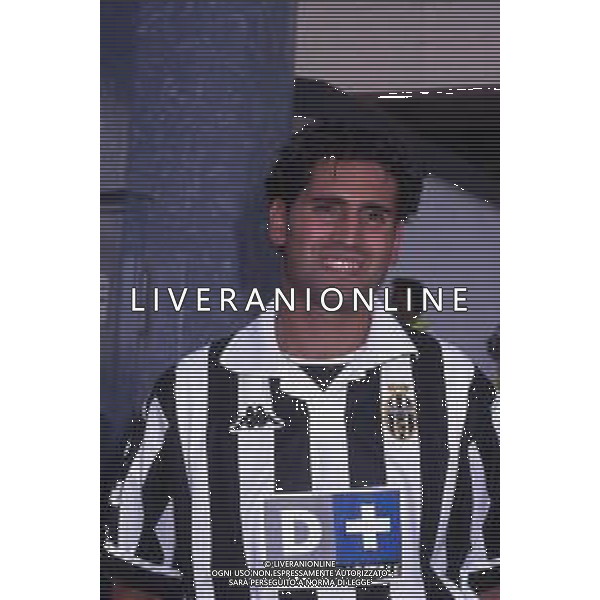 RETROSPETTIVA NICOLA AMORUSO CALCIATORE NELLA FOTO NICOLA AMORUSO CON LA MAGLIA DELLA JUVENTUS AG ALDO LIVERANI SAS