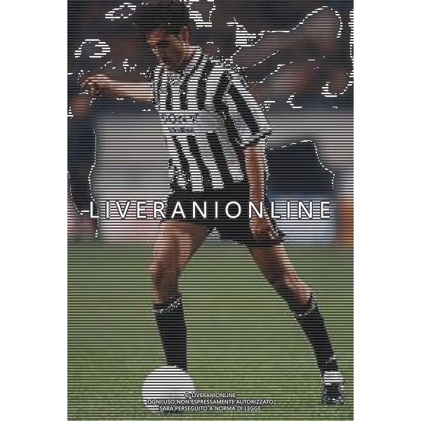 RETROSPETTIVA NICOLA AMORUSO CALCIATORE NELLA FOTO NICOLA AMORUSO CON LA MAGLIA DELLA JUVENTUS AG ALDO LIVERANI SAS