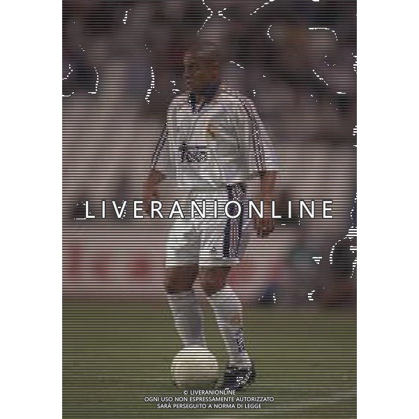 12-08-1998 TROFEO TERESA HERRERA REAL MADRID LAZIO NELLA FOTO ROBERTO CARLOS AG ALDO LIVERANI SAS