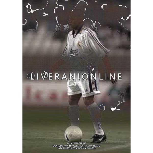 12-08-1998 TROFEO TERESA HERRERA REAL MADRID LAZIO NELLA FOTO ROBERTO CARLOS AG ALDO LIVERANI SAS