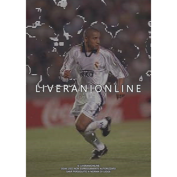 12-08-1998 TROFEO TERESA HERRERA REAL MADRID LAZIO NELLA FOTO ROBERTO CARLOS AG ALDO LIVERANI SAS